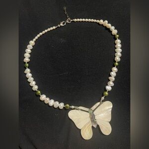 Elegant Pearl and Butterfly Necklace